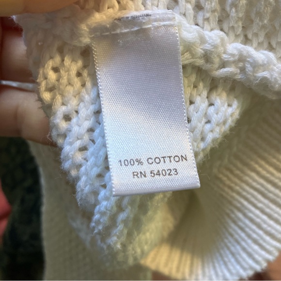 Banana Republic white knit v-Neck sweater, S - Picture 5 of 7